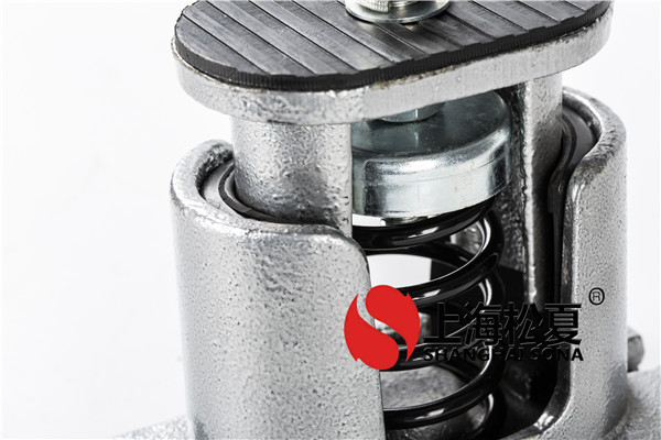 設(shè)置垂直振動(dòng)彈簧<a href='/' target='_blank'><u>減震器</u></a>。